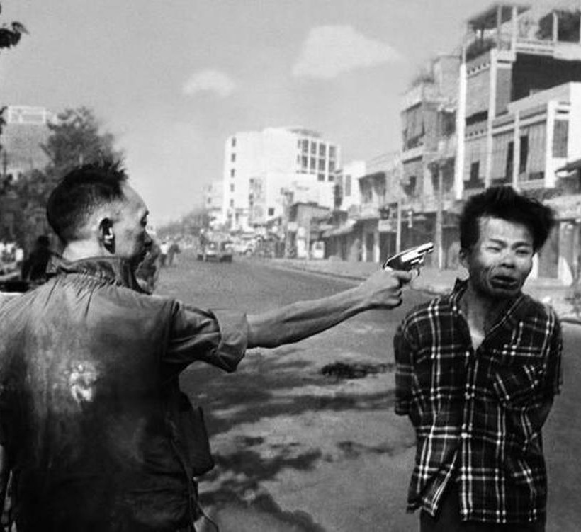 Σαν σήμερα τραβήχτηκε η πιο διάσημη φωτογραφία του Πολέμου στο Βιετνάμ