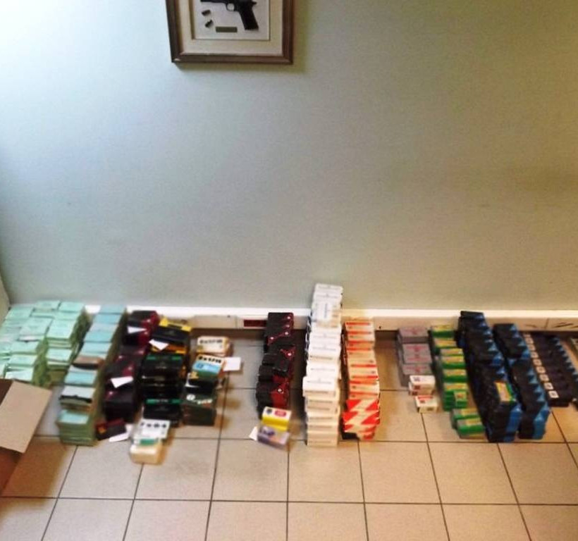 Είχε παράνομα στην κατοχή του όπλα και πυρομαχικά εφόδια (photos)