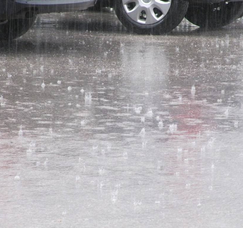 Ισχυρή καταιγίδα στην Αττική (photos)