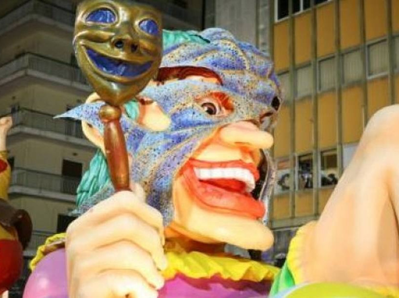 Τσίπρας, Μέρκελ και Σαμαράς... παρέλασαν στην Πάτρα (photos)