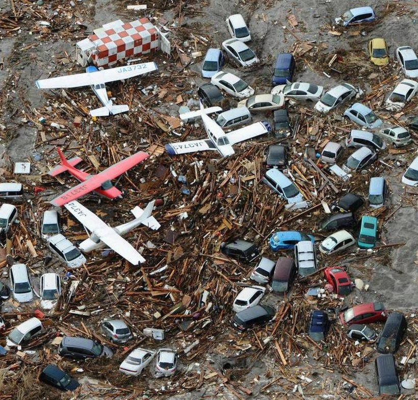 Τραγική επέτειος: Τέσσερα χρόνια μετά τη διπλή θεομηνία της Ιαπωνίας (video & pics)