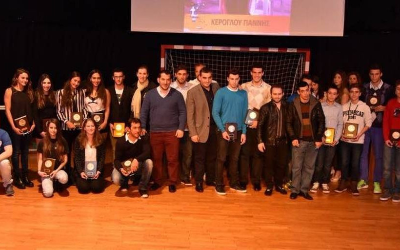 Δήμος Ελληνικού - Αργυρούπολης: Βραβεύτηκαν οι κορυφαίοι του 2014