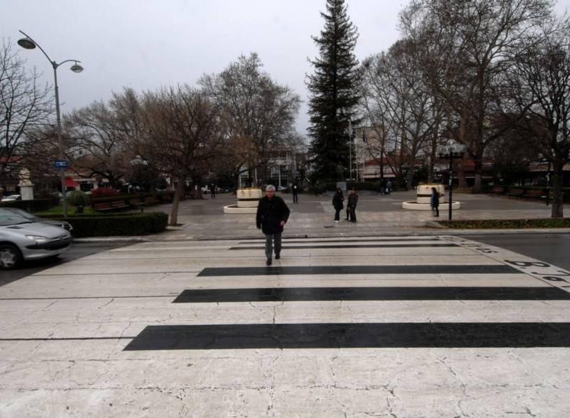 «Μουσική» διάβαση στα Τρίκαλα (photos)