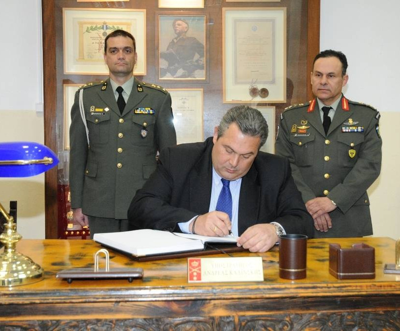 Καμμένος: Στην ορκωμοσία νεοσυλλέκτων στο Κέντρο Εκπαίδευσης Ειδικών Δυνάμεων (pics) 