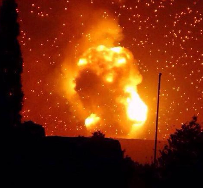 Υεμένη: Ισχυρές εκρήξεις έξω από την πρωτεύουσα (video & pics)  