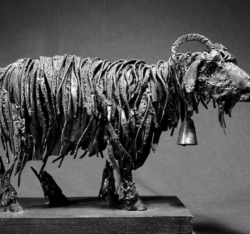 Εντυπωσιακά αγάλματα από μέταλλο! (Photos)