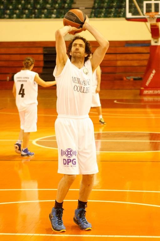 Ξεχωριστός αγώνας μπάσκετ 