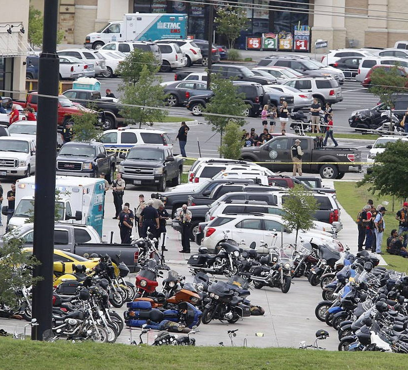 Τέξας: Εννέα νεκροί σε μάχη μεταξύ συμμοριών μηχανόβιων (vid+pics)