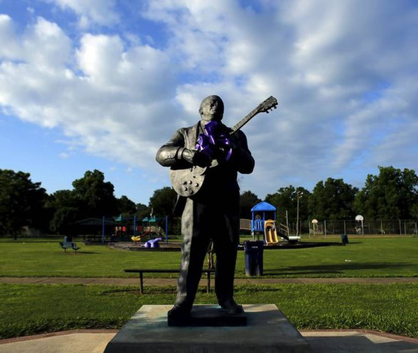 Το τελευταίο αντίο στον Β.Β King (Photos)