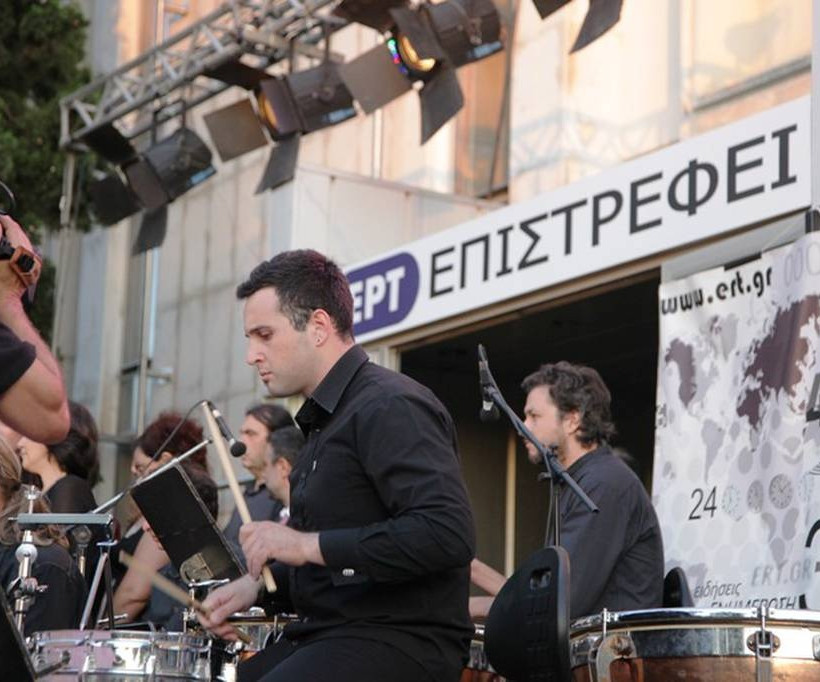 Βαρουφάκης και Μακρή στη γιορτή για την επαναλειτουργία της ΕΡΤ (photos)