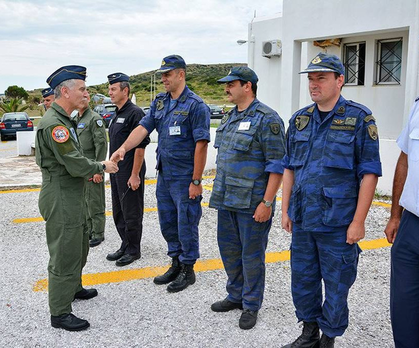Στη Σκύρο με μαχητικό ο Αρχηγός του Τακτικής Αεροπορίας (pics)