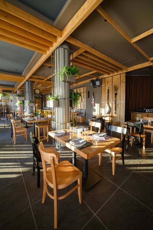 YIAMAS Gastro Bar-Το hot spot της Καλαμάτας στην καλοκαιρινή έκδοση... 