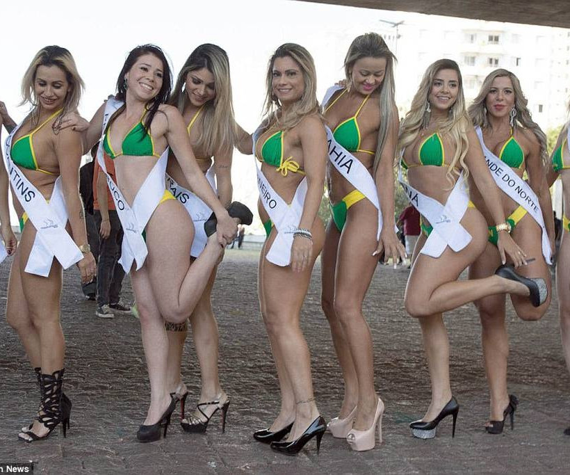 «Μις Οπίσθια» - Τα σέξι καλλιστεία της Βραζιλίας: Οι υποψήφιες προκάλεσαν… κυκλοφοριακό (Photos)