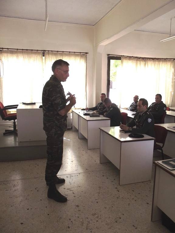 Έναρξη σχολείου εκπαίδευσης στα τεθωρακισμένα