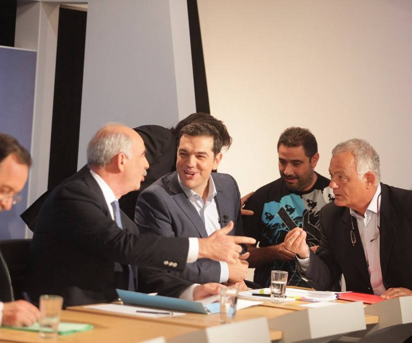 Ντιμπέιτ: Τα χαμόγελα των πολιτικών αρχηγών πριν την τηλεοπτική «μάχη» (photos)