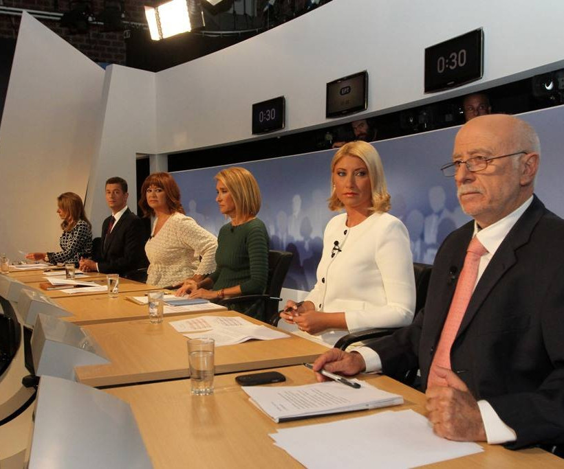 Ντιμπέιτ: Τα χαμόγελα των πολιτικών αρχηγών πριν την τηλεοπτική «μάχη» (photos)