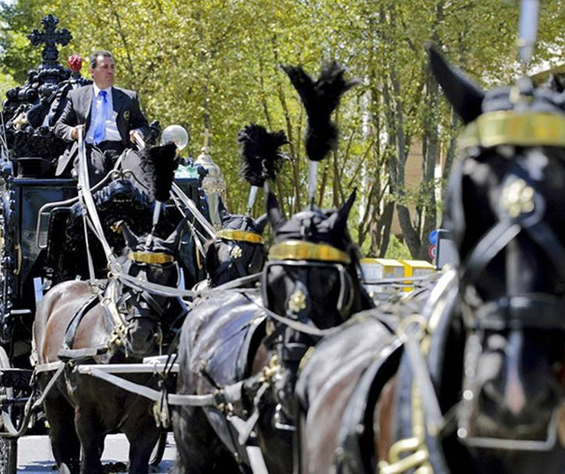 «Ήταν καλός σαν τον Πάπα» ο μαφιόζος με την κηδεία – υπερπαραγωγή! (photos)