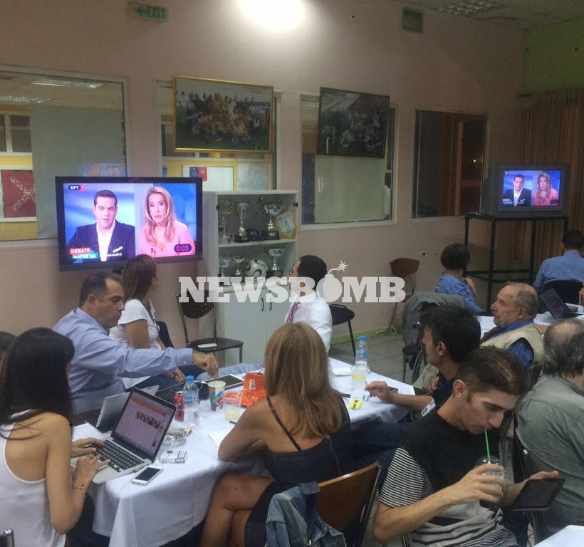 Ντιμπέιτ: Με