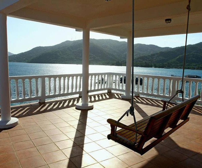 Ένας... παράδεισος χτισμένος στη μέση της θάλασσας (photos)