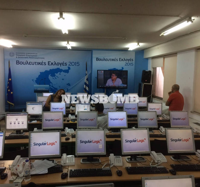 Εκλογές 2015 – Άνοιξαν οι κάλπες