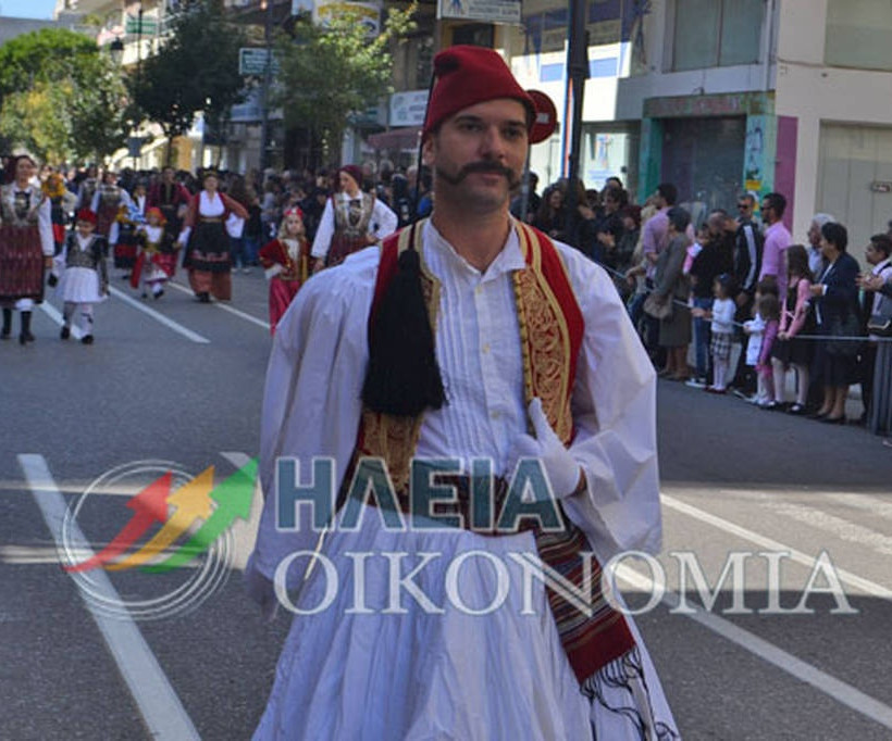 Πύργος: Γιατί τράβηξε όλα τα βλέμματα ο «μουστακαλής» της παρέλασης (photo)