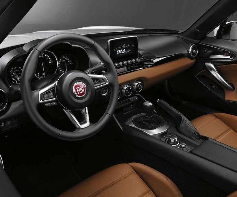 Fiat: Το 124 Spider επιστρέφει
