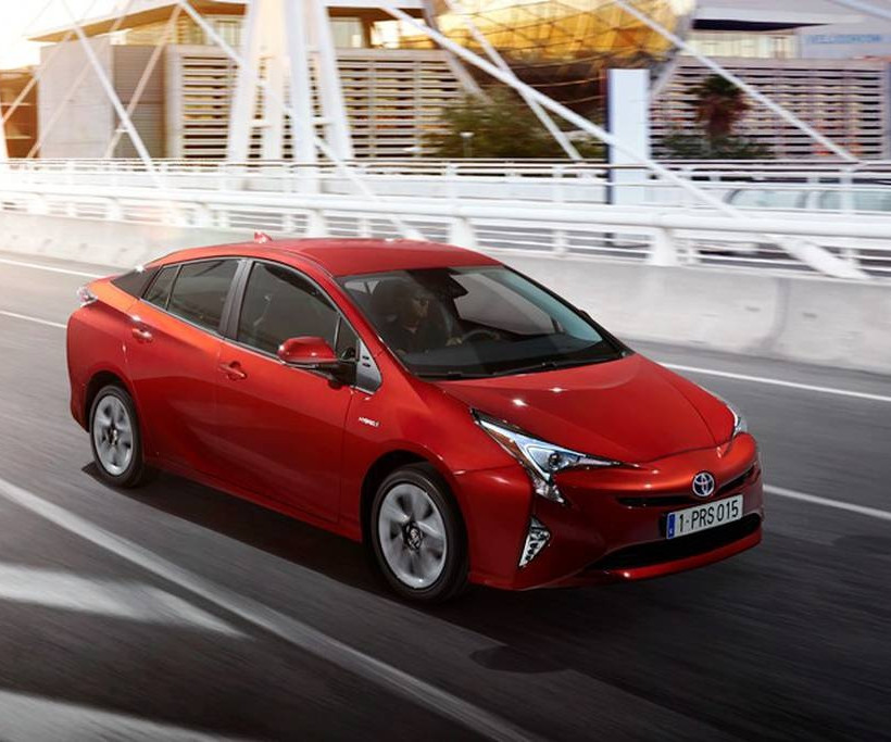 Toyota: Νέο Prius