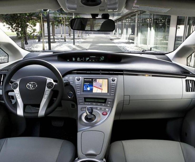Toyota: Νέο Prius