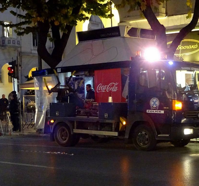 Σύλληψη καστανά: Φτάνει Κύριε Τσίπρα - Κάτω τα χέρια σας από τα γερόντια!!! (photos)