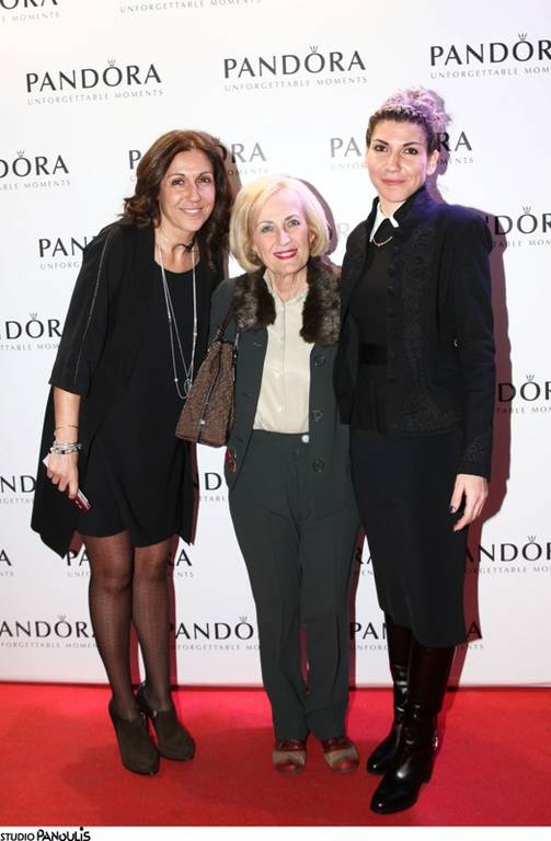 Λαμπερά εγκαίνια για το νέο PANDORA Concept Store στην Ερμού 