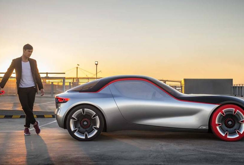 Το παρελθόν των αυτοκινήτων βοήθεια και οδηγός για το μέλλον τους (photos)