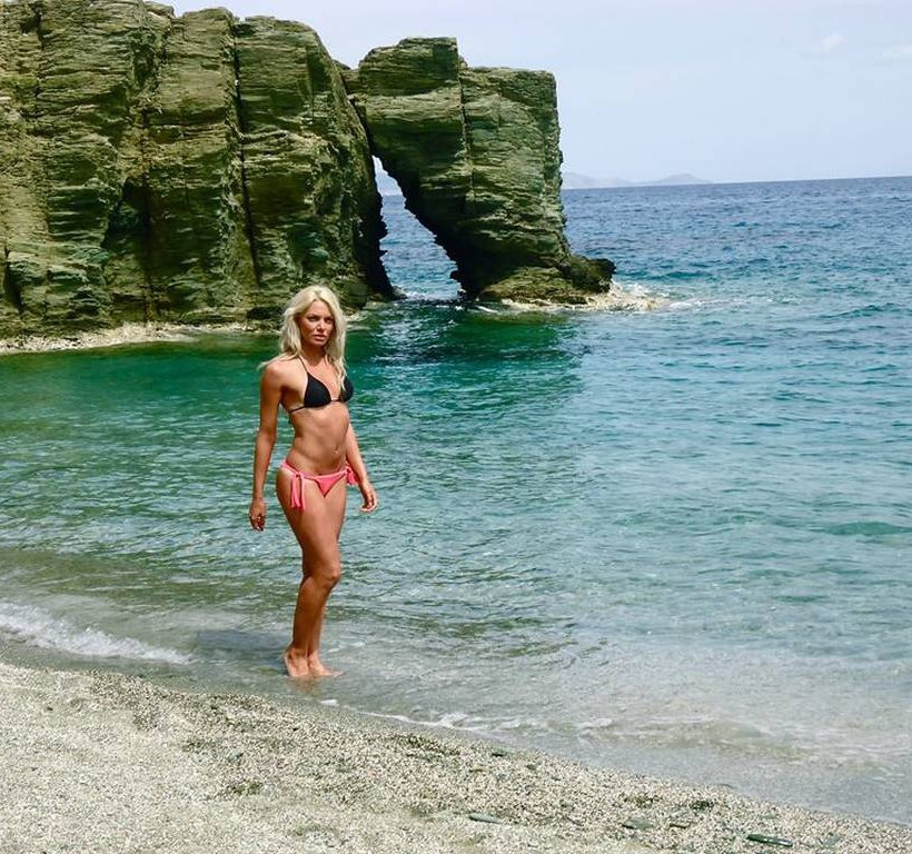 Ιωάννα Μαλέσκου: Ο ξανθός «άγγελος» της Κρήτης (photos)