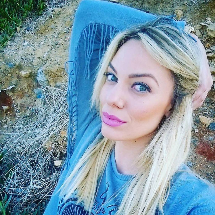 Ιωάννα Μαλέσκου: Ο ξανθός «άγγελος» της Κρήτης (photos)