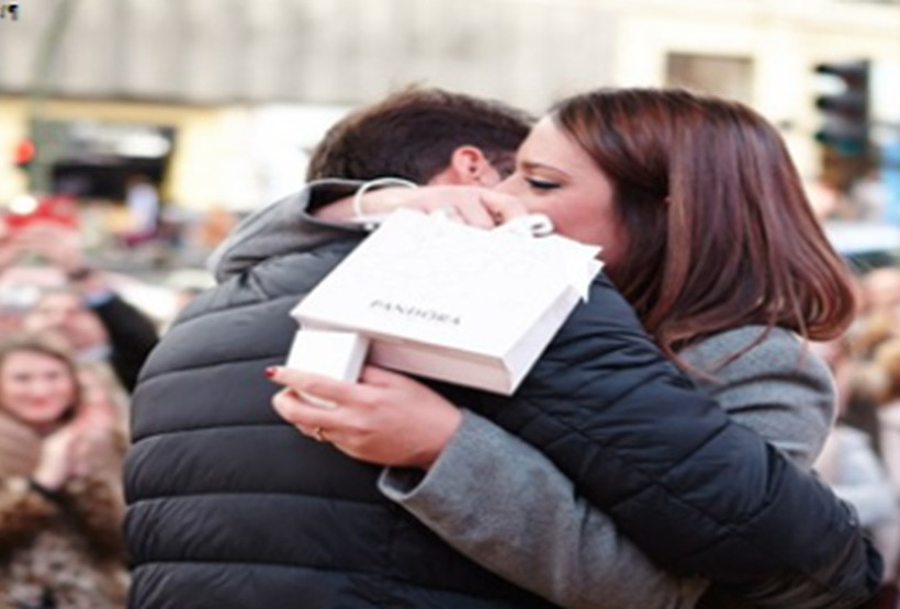 Μια αληθινή Ιστορία Αγάπης από την Pandora