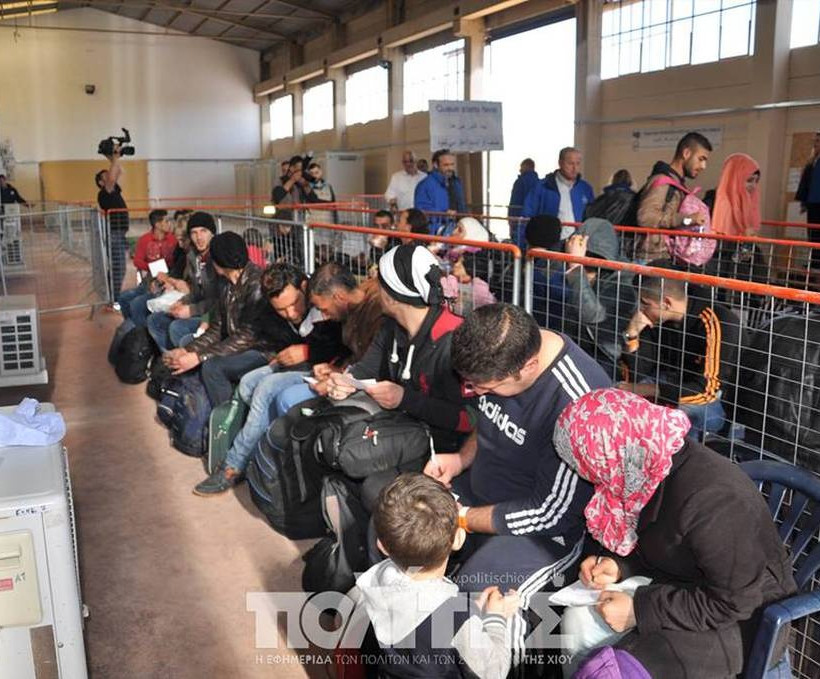 Στο hotspot της Χίου οι πρώτοι πρόσφυγες