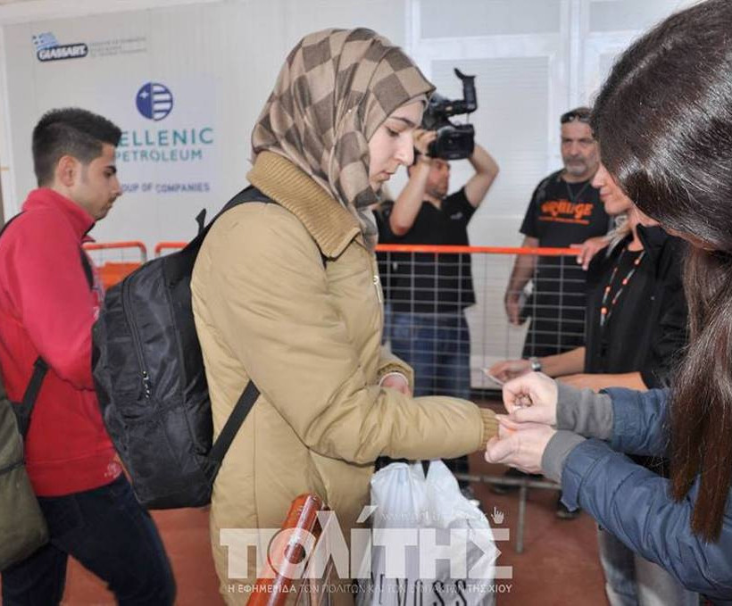 Στο hotspot της Χίου οι πρώτοι πρόσφυγες