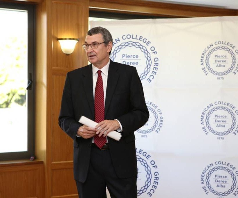 Νέα εικαστική ταυτότητα για το Αμερικανικό Κολλέγιο Ελλάδος 