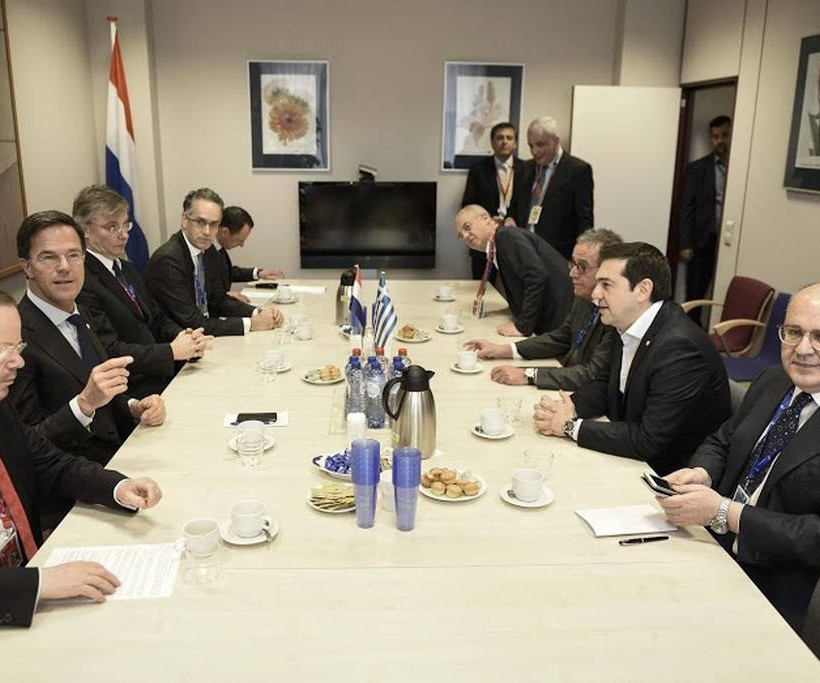 Σύνοδος Κορυφής LIVE - ΣΟΚ: Μετατρέπουν την Ελλάδα σε απέραντο «πάρκινγκ» προσφύγων και μεταναστών!