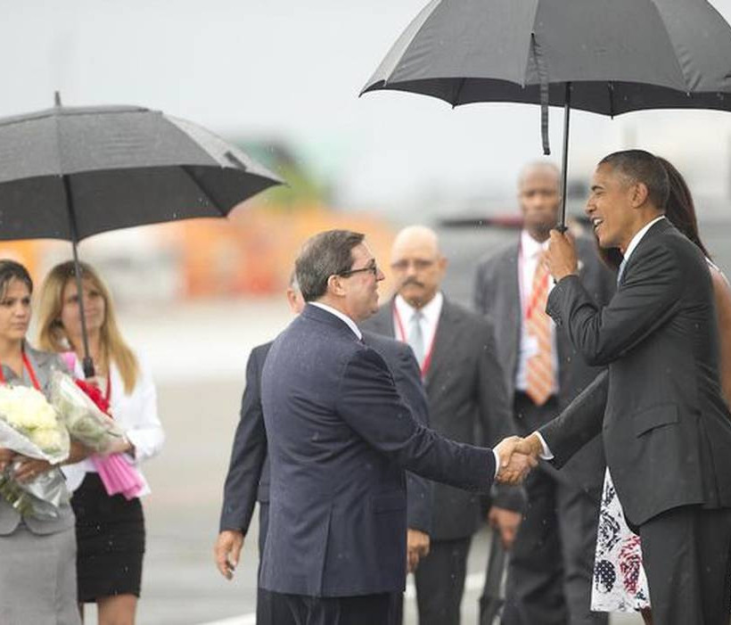 Στην Κούβα ο Ομπάμα - Θα συναντηθεί με τον Ραούλ Κάστρο (pics+vid)