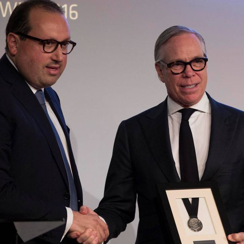 Ο Tommy Hilfiger επισκέφτηκε το Dubai για την έναρξη του εορτασμού της 10ης επετείου στη Μ. Ανατολή