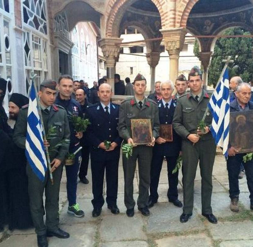 Εκπαιδευτικό ταξίδι της σχολής Μονίμων Υπαξιωματικών στο Άγιο Όρος (pics)