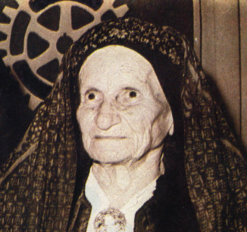 Δεν ξεχνώ! Τη μάνα του Έθνους που δεν λύγισε ποτέ (pics+vid)