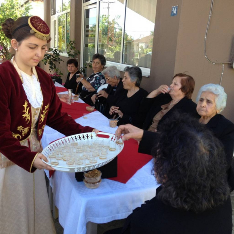 Η Εύξεινος Λέσχη Χαρίεσσας «ΔΕΝ ΞΕΧΝΑ»