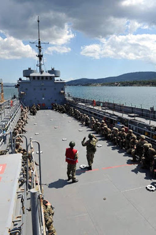 Τουρκική αποβατική άσκηση στην Έφεσο με συμμετοχή ΗΠΑ- Πολωνίας- Σαουδικής Αραβίας