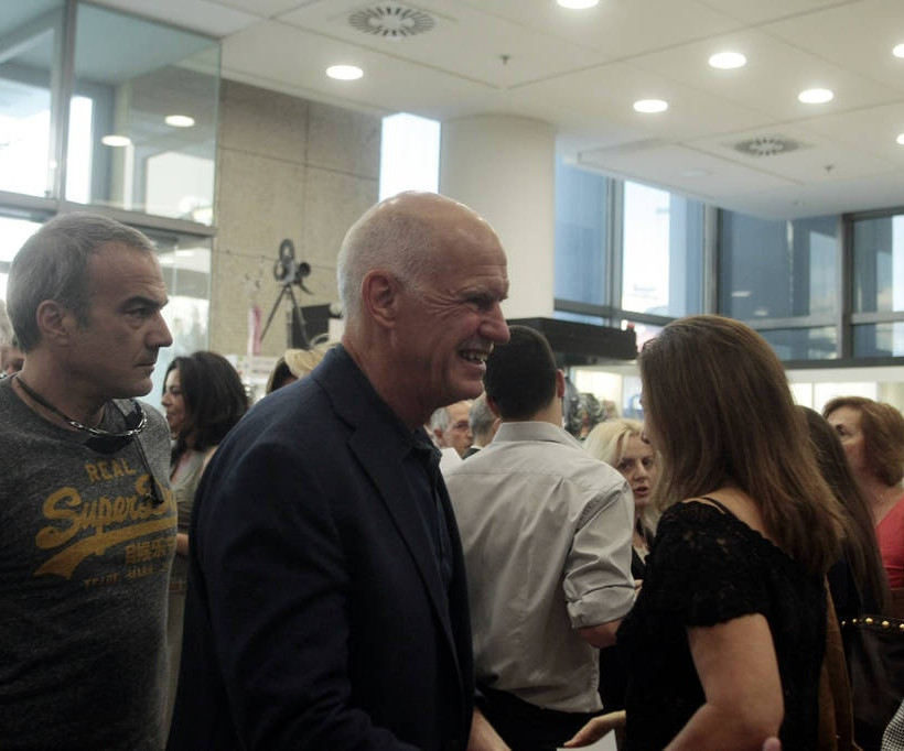 Ποιοι και γιατί «ξεπλένουν» τον Γιώργο Παπακωνσταντίνου