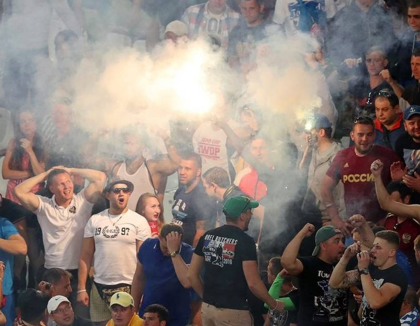  Euro 2016: «Σοκ και δέος» στη Γαλλία από την επέλαση των χούλιγκανς