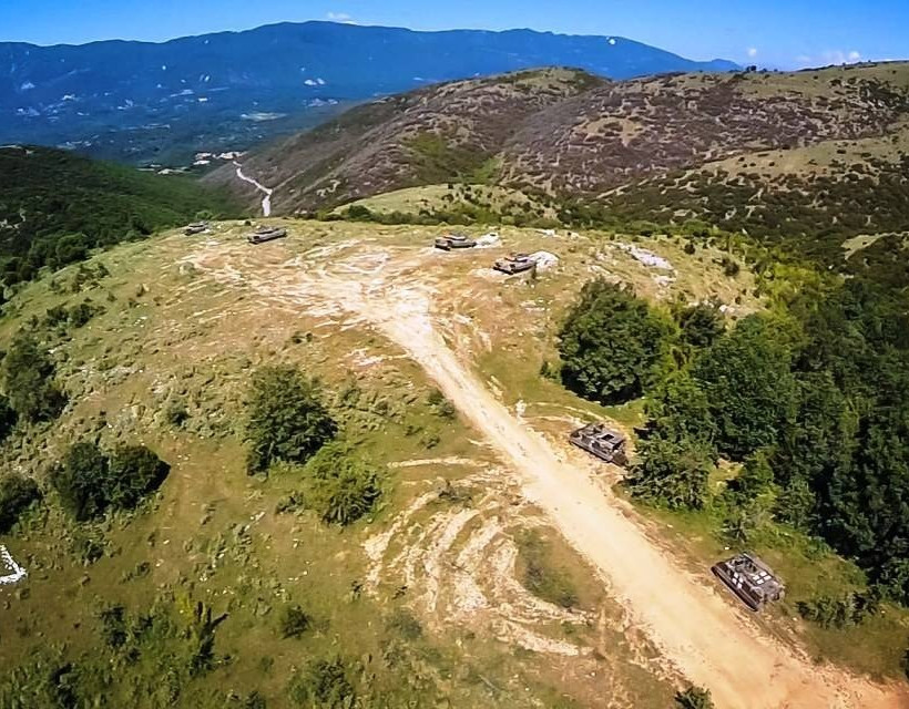 Άσκηση Αρμάτων με πραγματικά πυρά (pics)