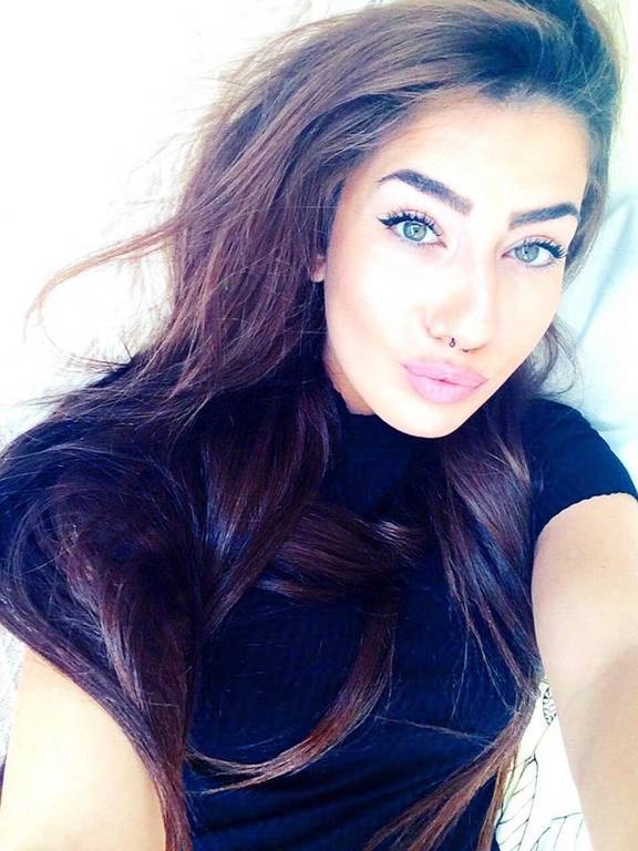 Η Νίκη είναι το πιο… γλυκό κορίτσι που μπορείς να συναντήσεις! (photos)