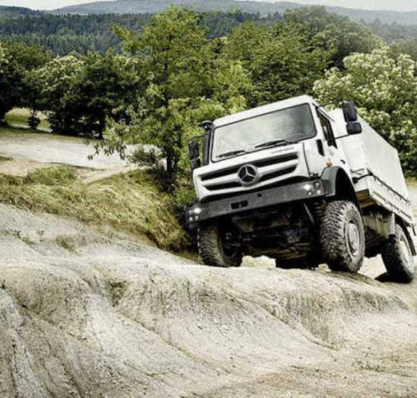 Το πιο ακριβό κάμπριο της Mercedes δεν είναι επιβατικό