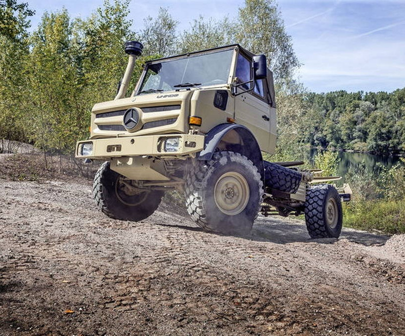 Το πιο ακριβό κάμπριο της Mercedes δεν είναι επιβατικό